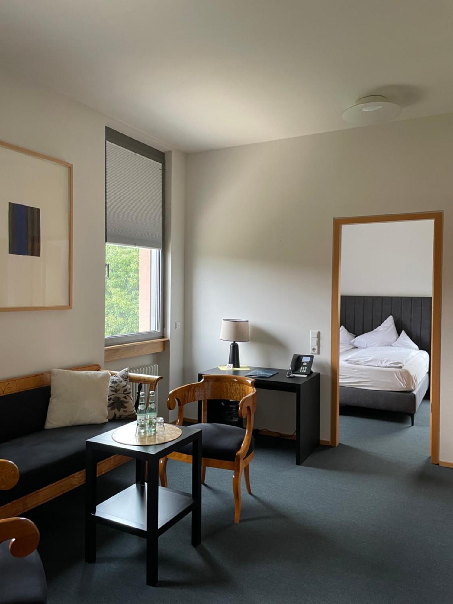 Tagungshaus Himmelspforten - Self Check-In ヴュルツブルク エクステリア 写真